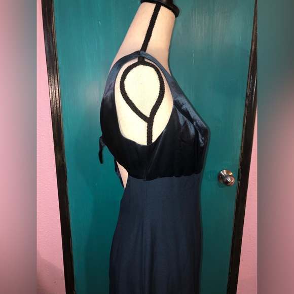 Y2K Full Length Formal Dress - Picture 8 of 16